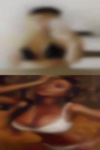 TravellerFlip, naked girls