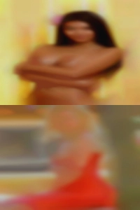 Audrarowan, horny girls